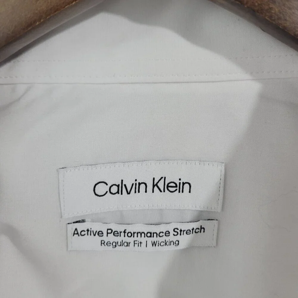 NEW Calvin Klein Mens XL White Active Performance Stretch Button down Shirt